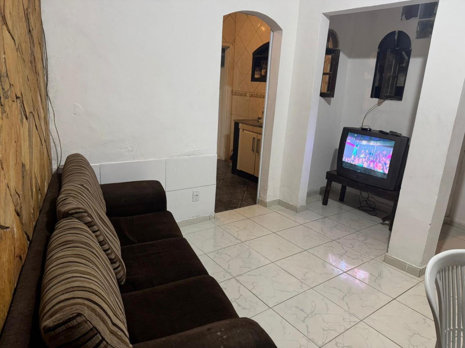 Casa Em *